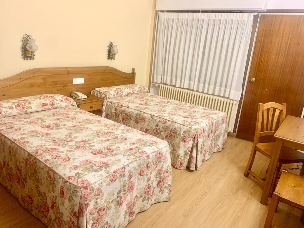 Hotel Mi Casa Sabiñánigo 외부 사진