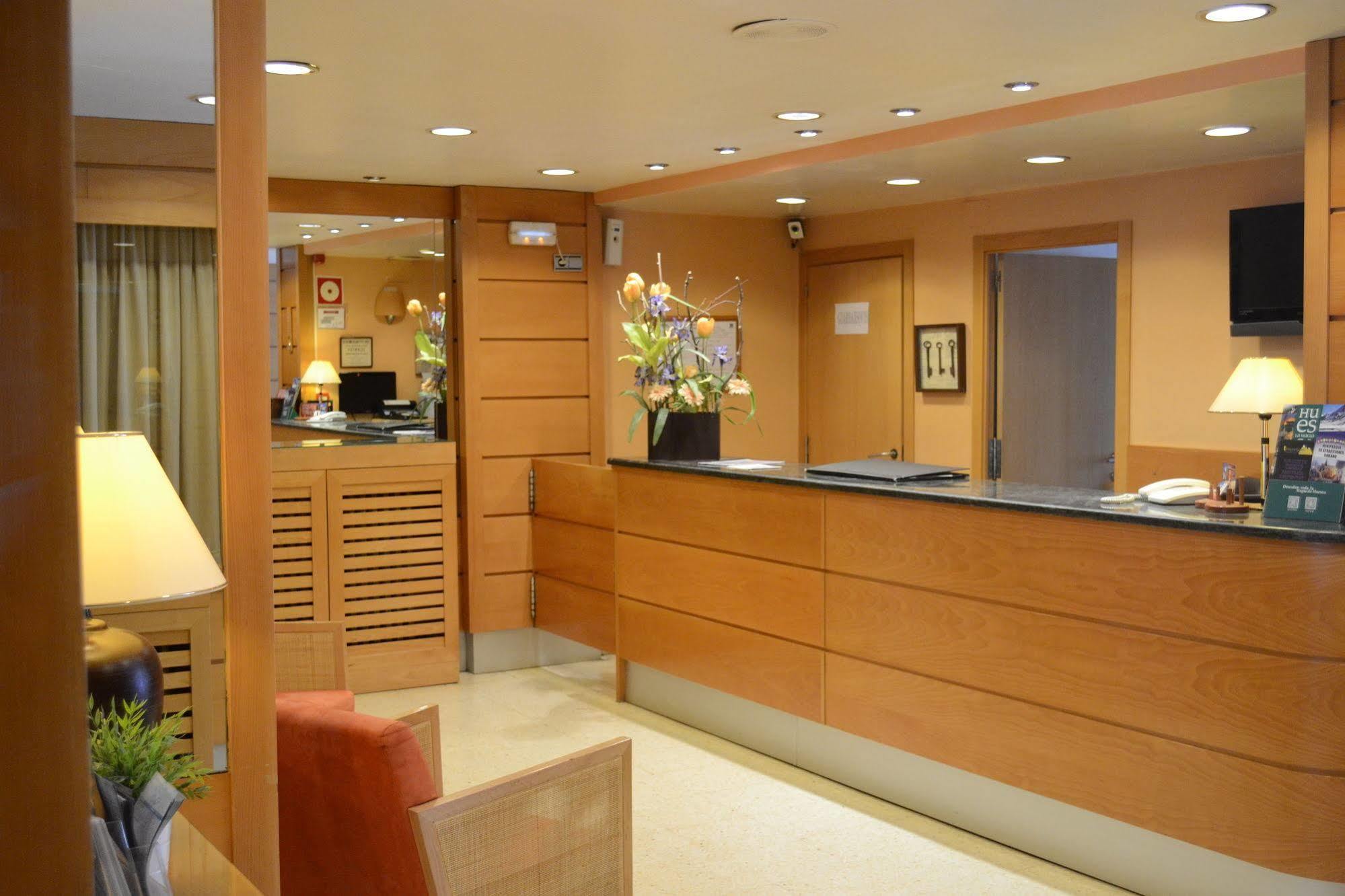 Hotel Mi Casa Sabiñánigo 외부 사진