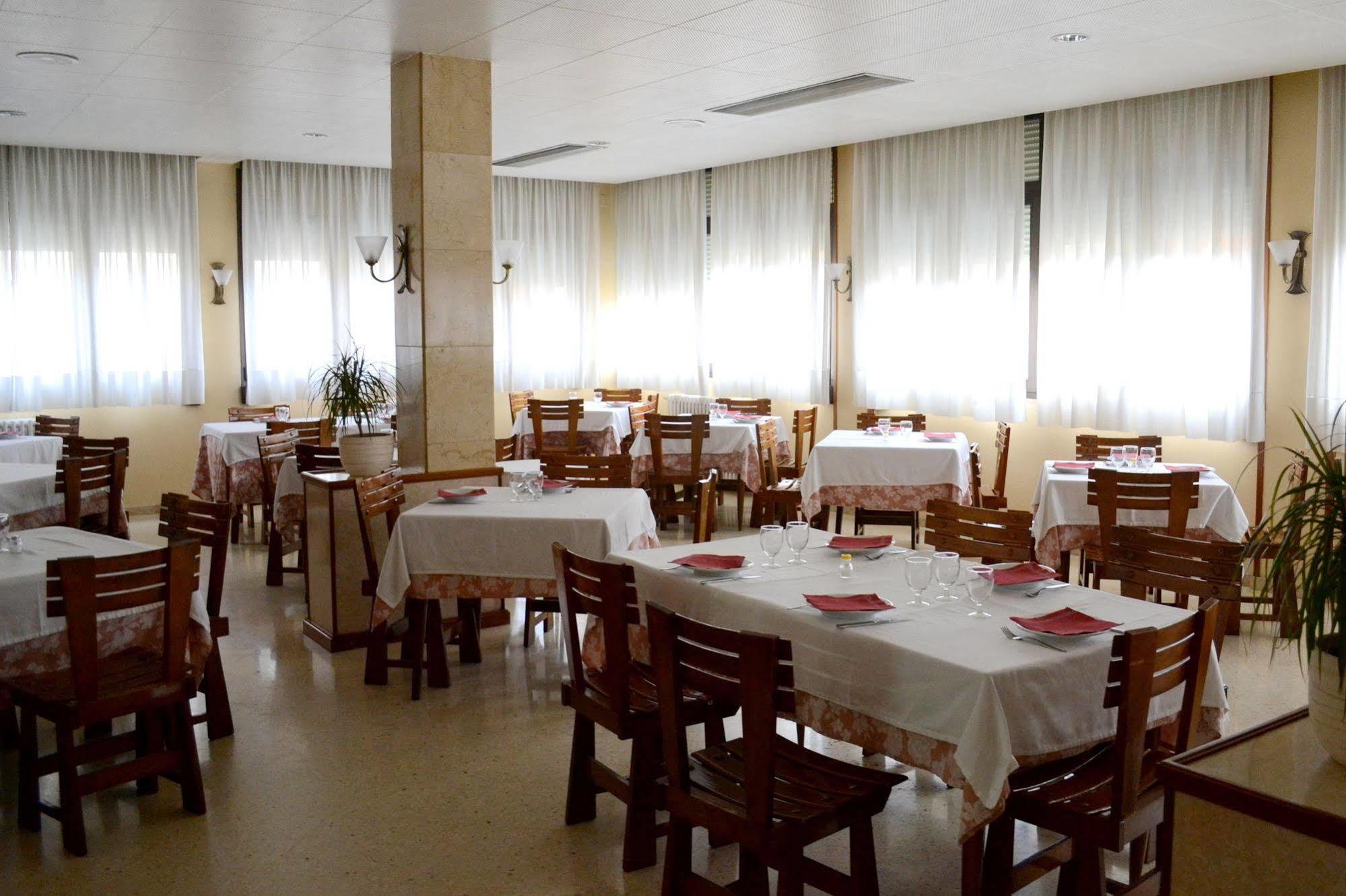 Hotel Mi Casa Sabiñánigo 외부 사진
